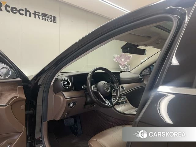 Mercedes-Benz E-class id 4299652 из Китая 24