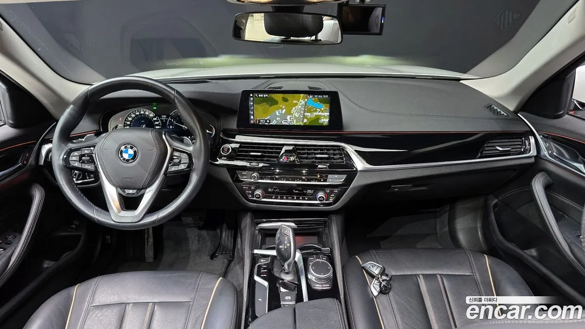 BMW 5 Series (G30) id 2069555 из Кореи 17