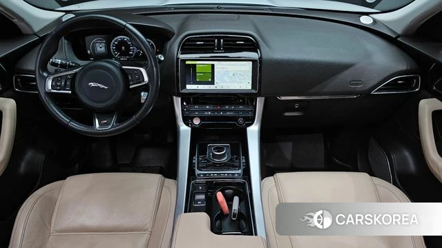 Jaguar F-PACE id 4197243 из Кореи 30