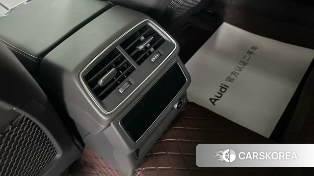 Audi A6L id 4359337 из Китая 15