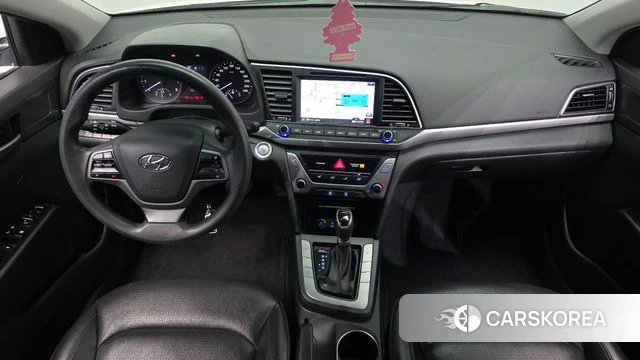Hyundai Avante AD id 3917289 из Кореи 17