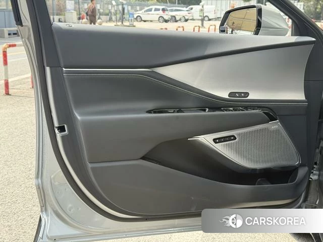 Cadillac GT4 id 3920805 из Китая 24