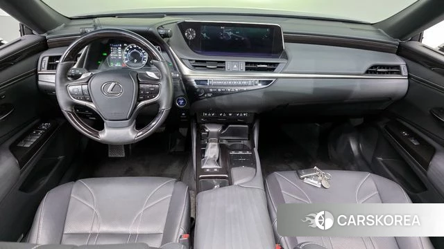 Lexus ES300h 7th generation id 4384785 из Кореи 32