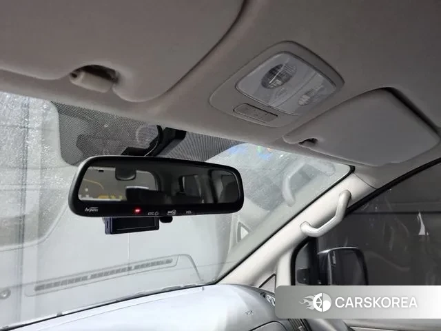 Hyundai The New Grand Starex id 3552124 из Кореи 17