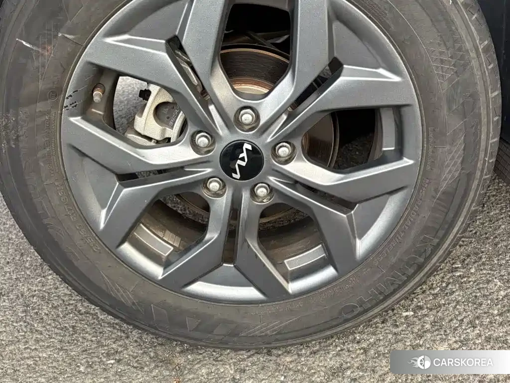 Kia Seltos id 4514380 из Китая 15