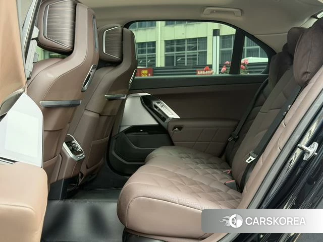 BMW 7 series id 4300247 из Китая 12