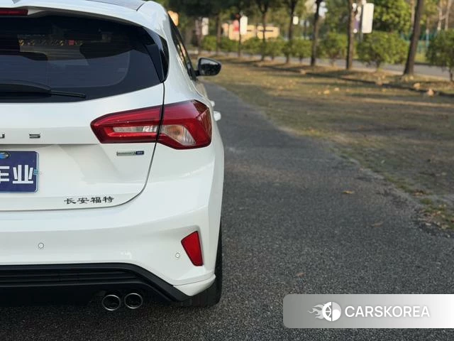 Ford Fox id 3896186 из Китая 27