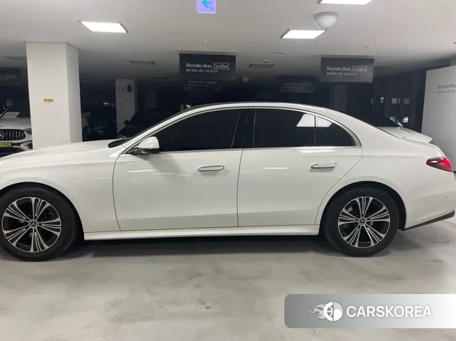 Mercedes-Benz E-Class W214 id 3388512 из Кореи 14