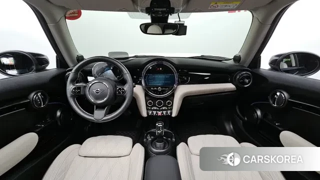 Mini Cooper S id 2889611 из Кореи 17