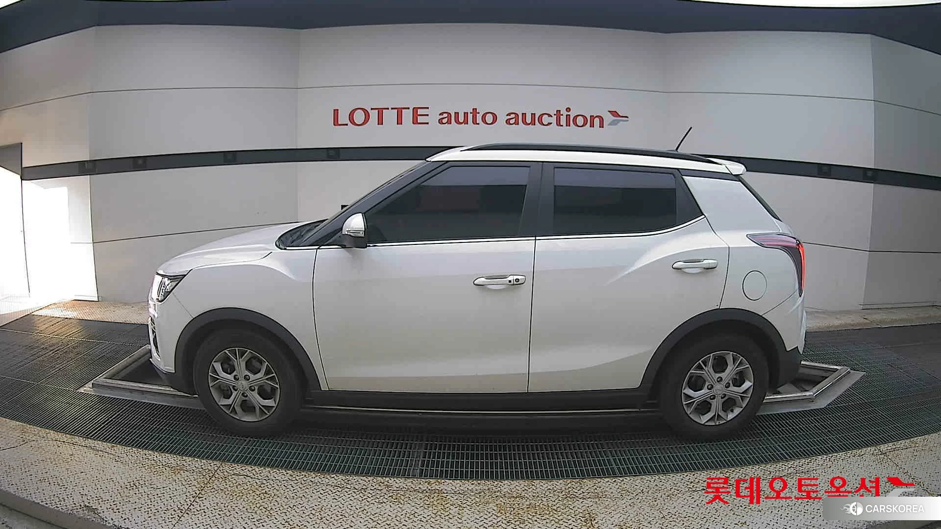 SsangYong Tivoli id 4909347 из Кореи 34