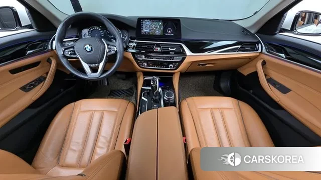 BMW 5 Series (G30) id 3408344 из Кореи 17