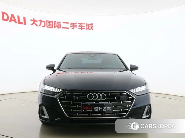 Audi A7L id 4272984 из Китая 13
