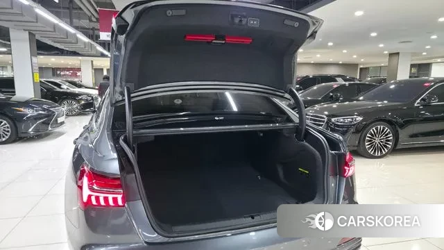 Audi A6 (C8) id 3540473 из Кореи 16