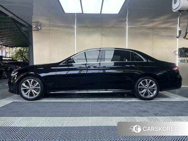 Mercedes-Benz E-class id 4279390 из Китая 20