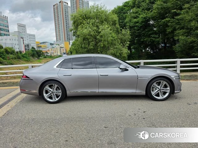 Genesis G90 (RS4) id 4584959 из Кореи 17