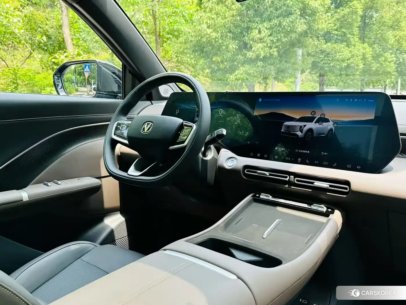 Chang'an Changan CS55PLUS PHEV id 4539211 из Китая 7