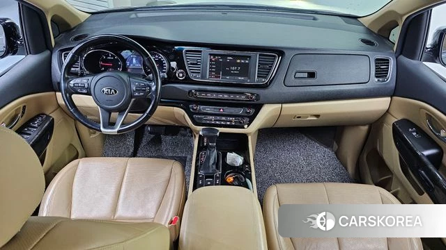 Kia The New Carnival id 3966260 из Кореи 17