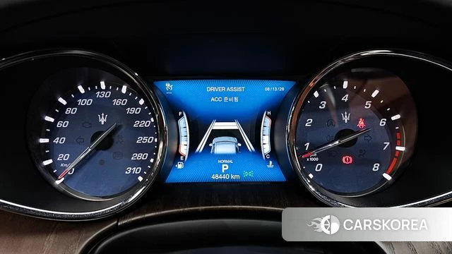 Maserati Quattroporte id 4698005 из Кореи 32