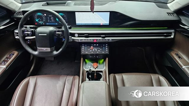 Hyundai Grandeur (GN7) id 3870705 из Кореи 17