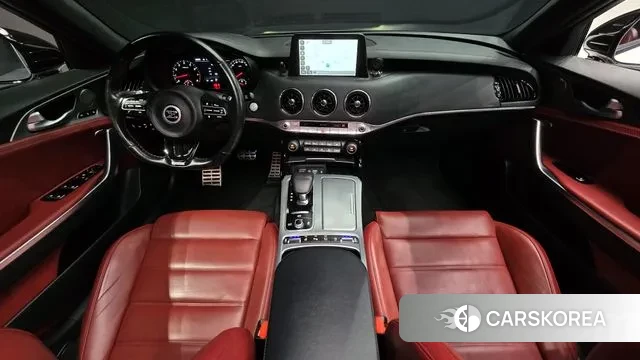 Kia Stinger id 3772542 из Кореи 17