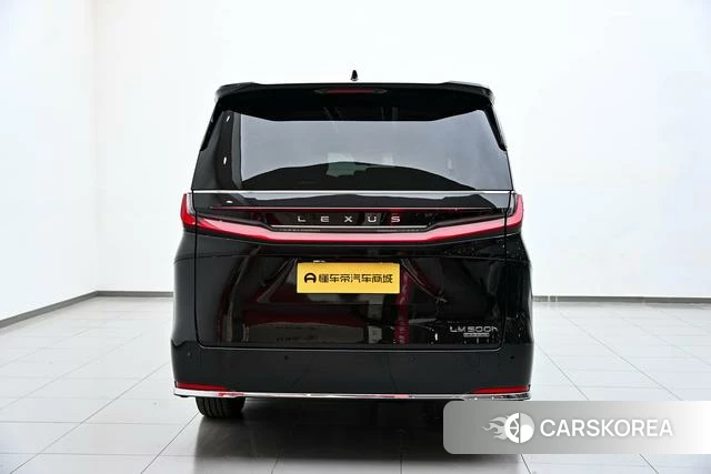 Lexus LM id 4264201 из Китая 17