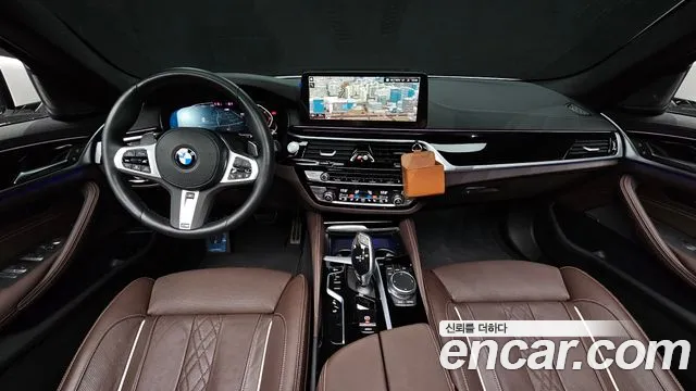 BMW 5 Series (G30) id 2676928 из Кореи 17