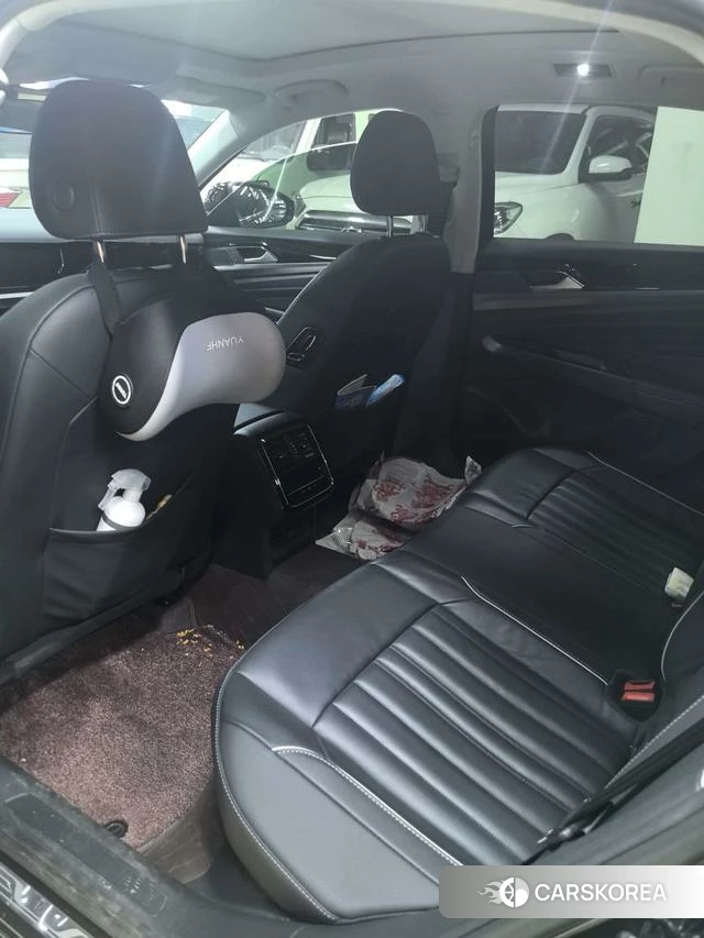 Volkswagen Passat id 3919523 из Китая 7