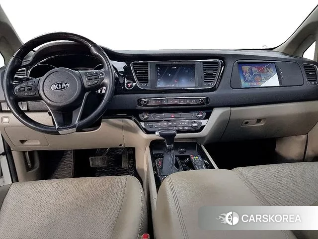 Kia The New Carnival id 3778574 из Кореи 17