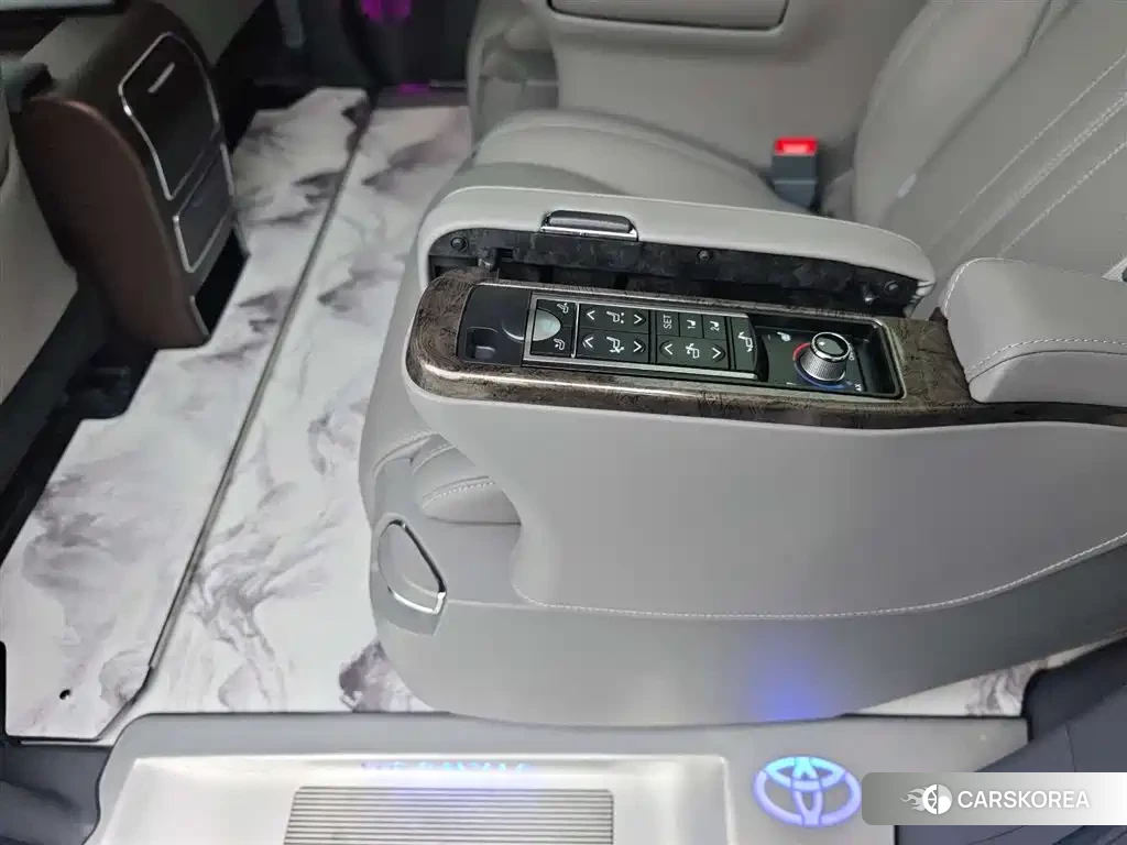 Toyota Grevia id 4515291 из Китая 21
