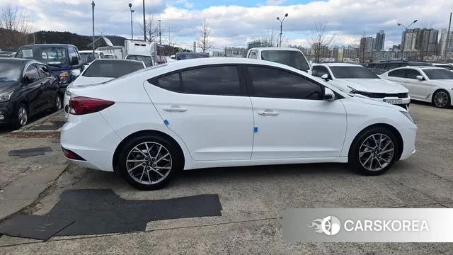 Hyundai The New Avante AD id 3789302 из Кореи 17