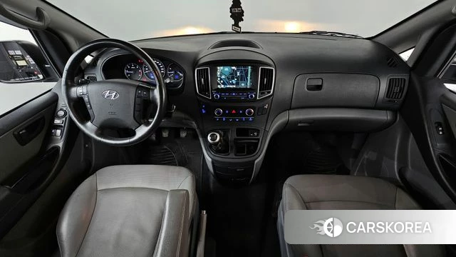 Hyundai The New Grand Starex id 4557769 из Кореи 28