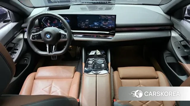 BMW 5 Series (G60) id 3751077 из Кореи 17