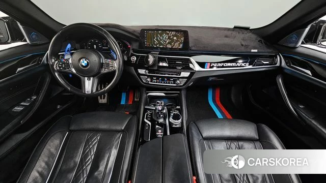 BMW 5 Series (G30) id 4390186 из Кореи 17