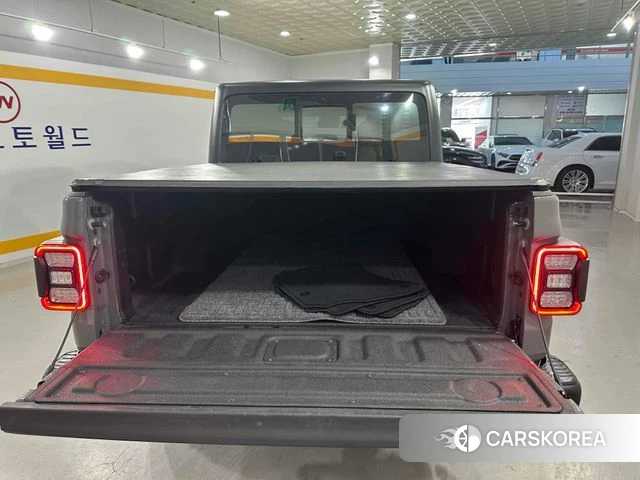 Jeep Gladiator (JT) id 4316676 из Кореи 17