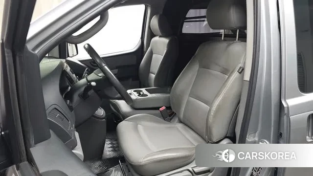 Hyundai The New Grand Starex id 2971144 из Кореи 17