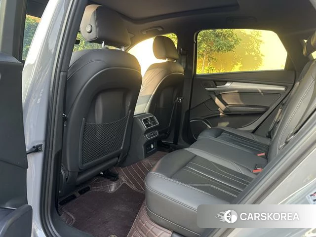Audi Q5L Sportback id 4335020 из Китая 14