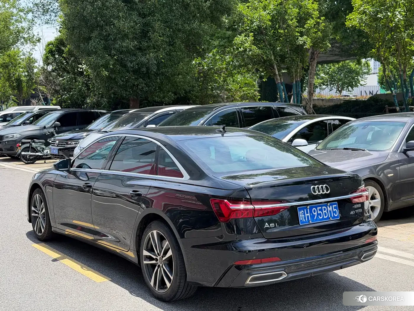 Audi A6L id 4553717 из Китая 7