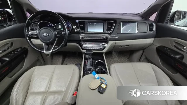 Kia The New Carnival id 3789505 из Кореи 17