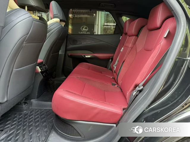 Lexus RX id 4274692 из Китая 9
