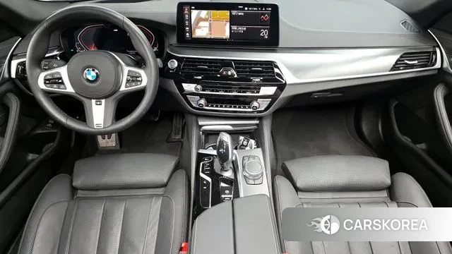 BMW 5 Series (G30) id 3053159 из Кореи 17