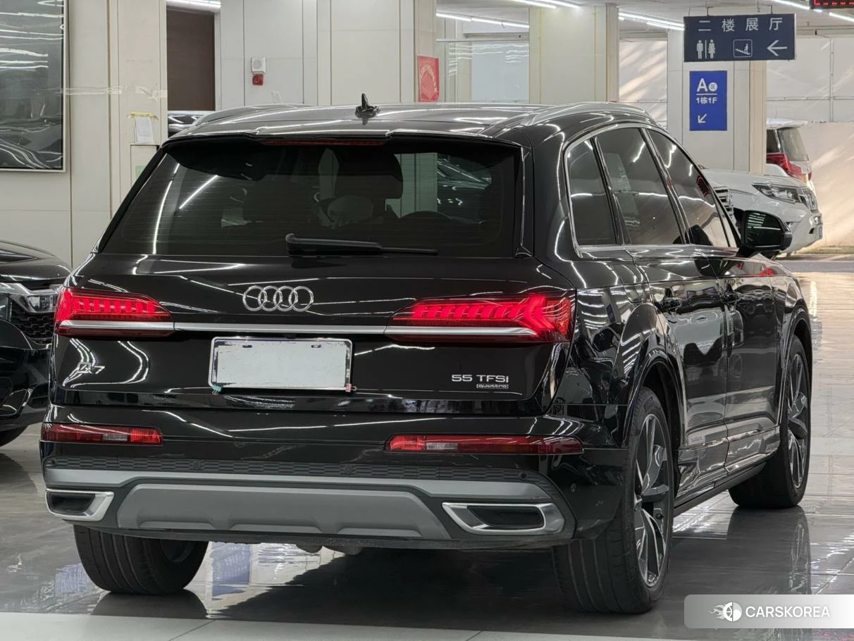 Audi Q7 id 4413184 из Китая 12
