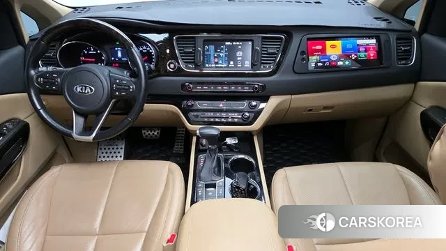 Kia The New Carnival id 3489464 из Кореи 17