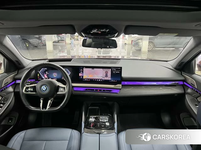 BMW i5 id 4297958 из Китая 28