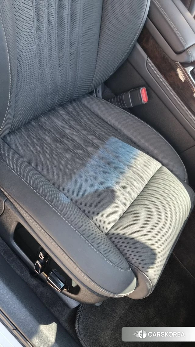 Genesis G90 id 4453432 из Кореи 15