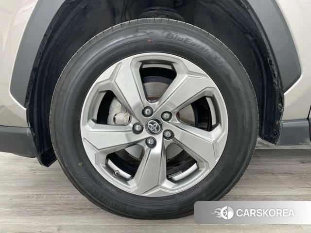 Toyota RAV4 Rongfang id 4314652 из Китая 23
