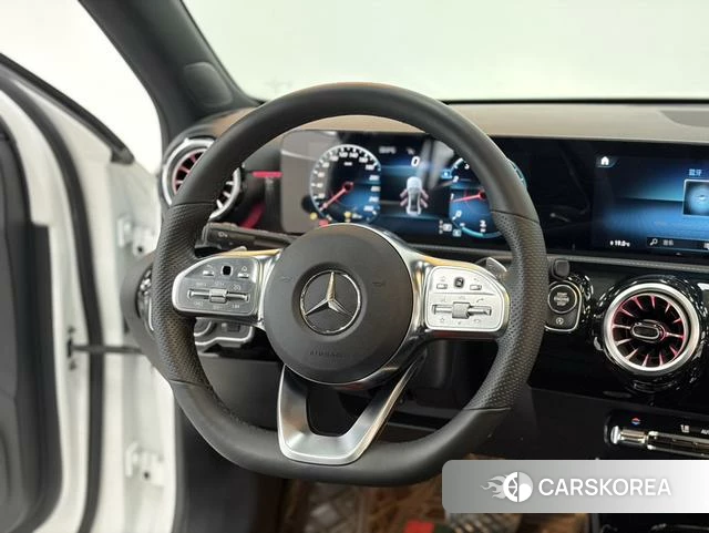 Mercedes-Benz Class A id 4336027 из Китая 12