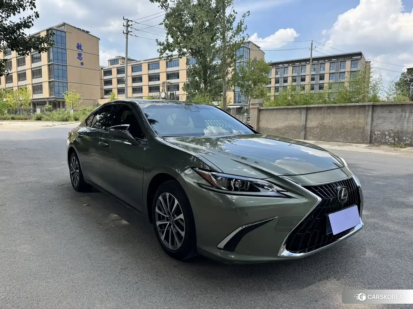Lexus ES id 4576611 из Китая 10