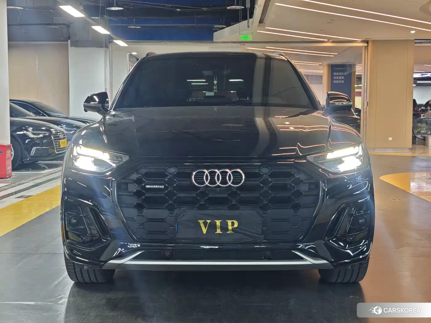 Audi Q5L id 4600853 из Китая 15