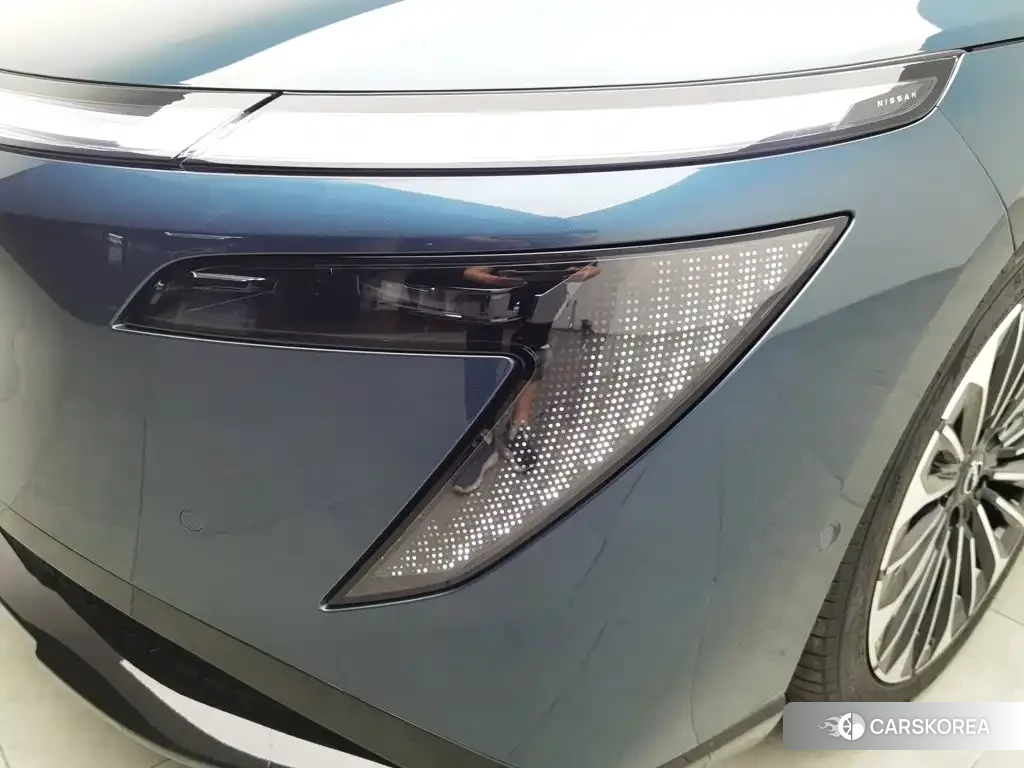 Nissan N7 id 4576293 из Китая 21