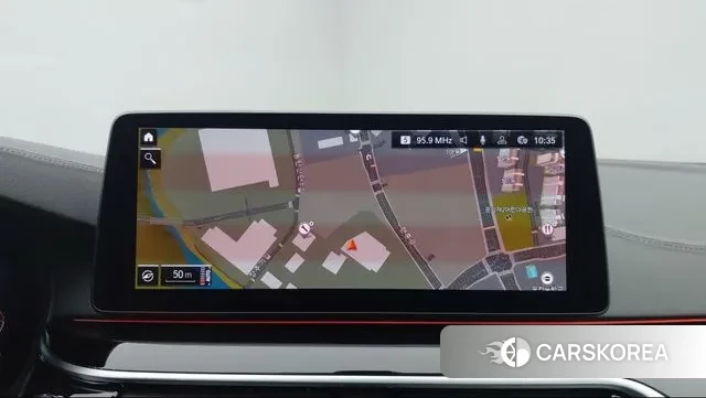 BMW 5 Series (G30) id 3406388 из Кореи 17